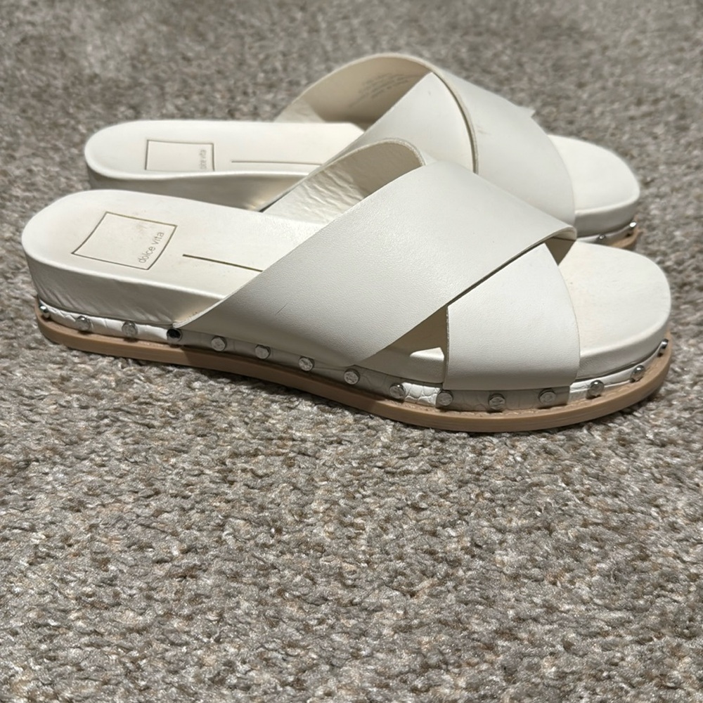 Dolce Vita White Slide Sandals 7.5 Criss Cross Studded